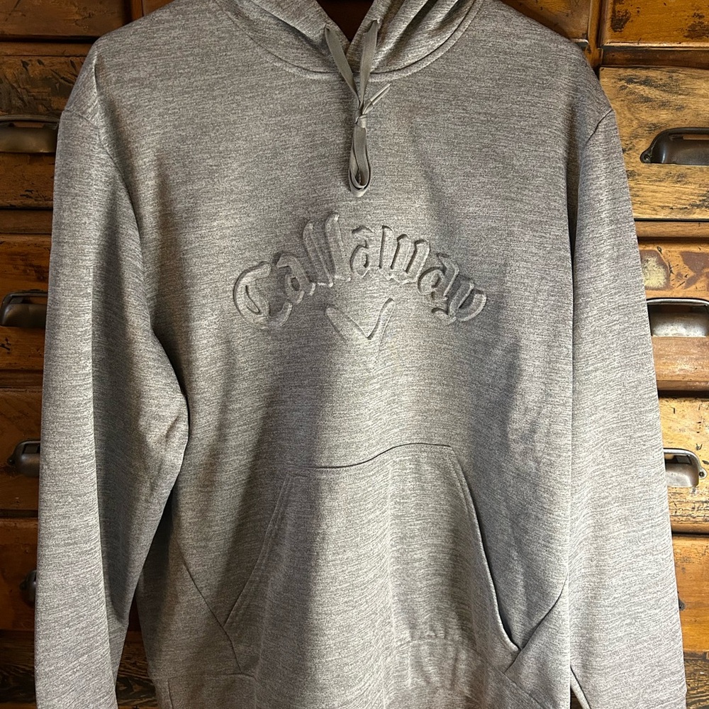 Fleece hoodie size M in brand Callaway Golf. Men’s brand new without tag.